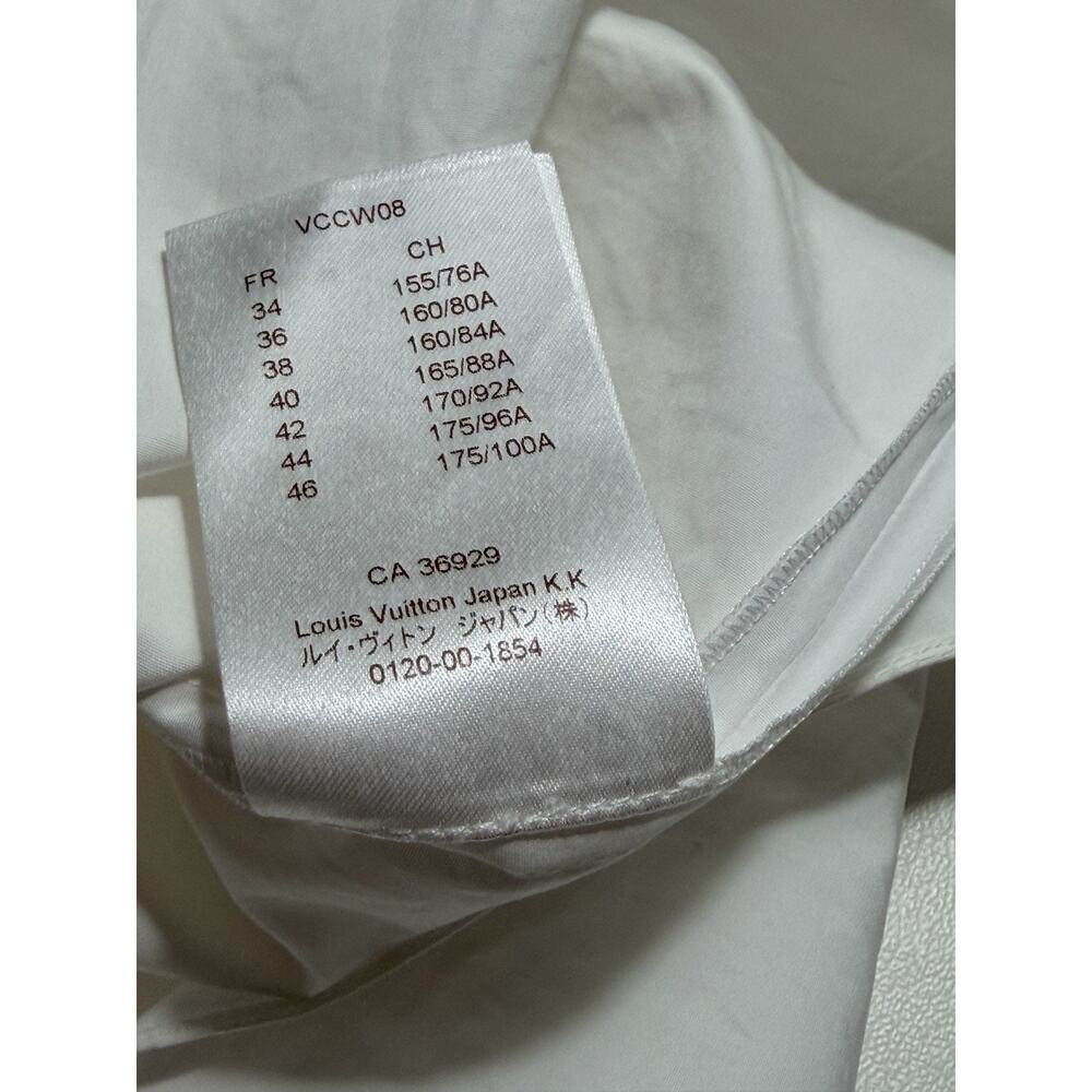 Louis Vuitton White Ruffle Neck Blouse Silver Bar Accent Top Size 40 FR US M - Picture 3 of 9